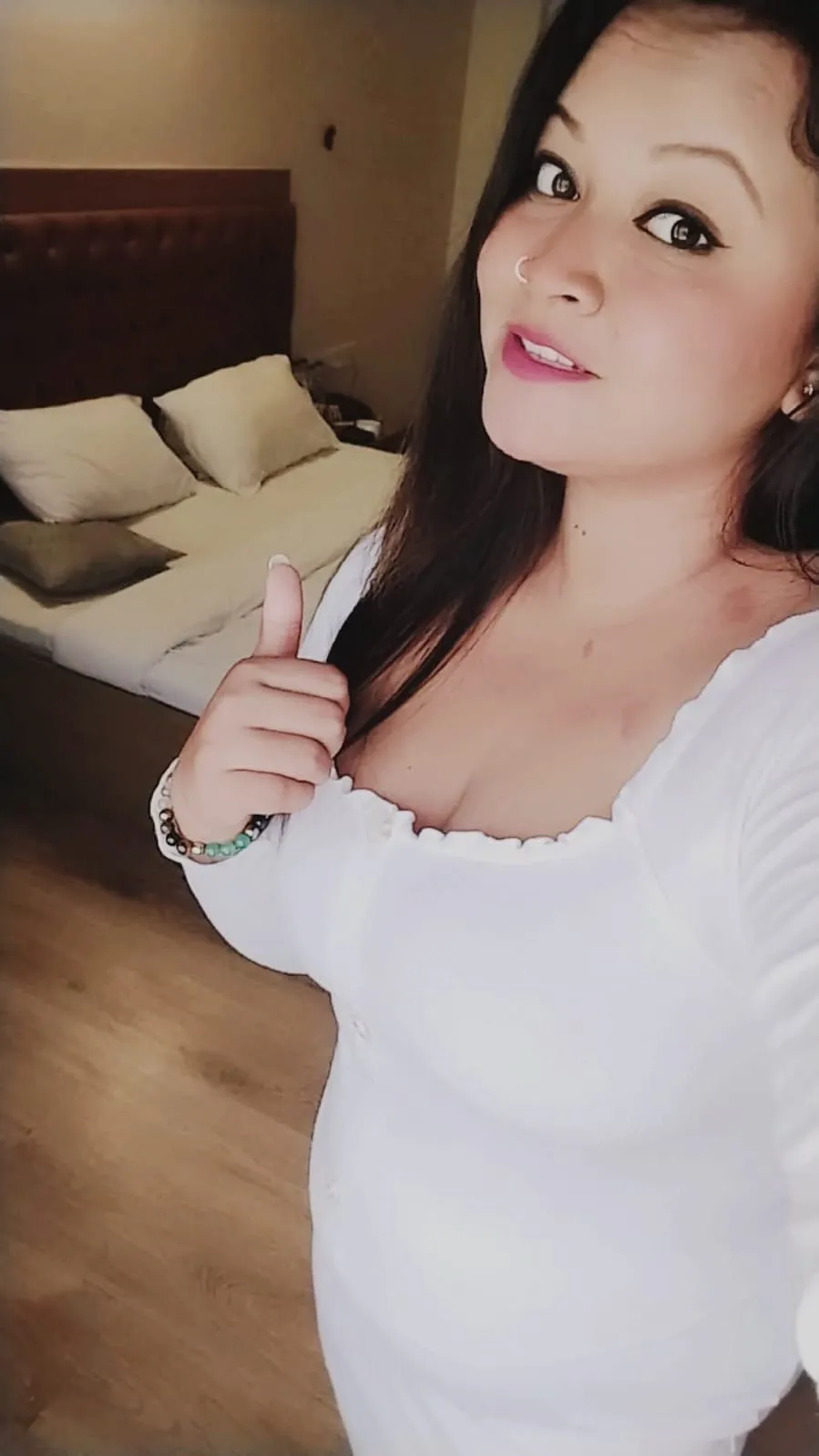 Aisha - Premium companion in Gurgaon