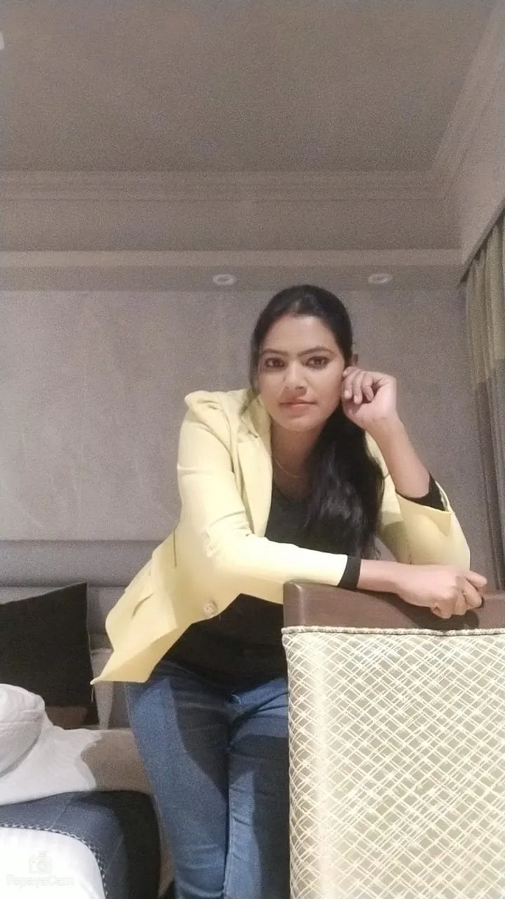 Lata - Premium companion in Indore